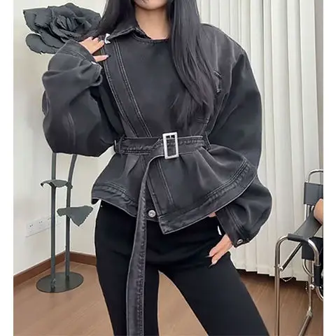 

2025 Spring New American Style Washed Denim Jacket for Women Belted Waist Slim Fit Design Versatile and Trendy Casual Outerwear