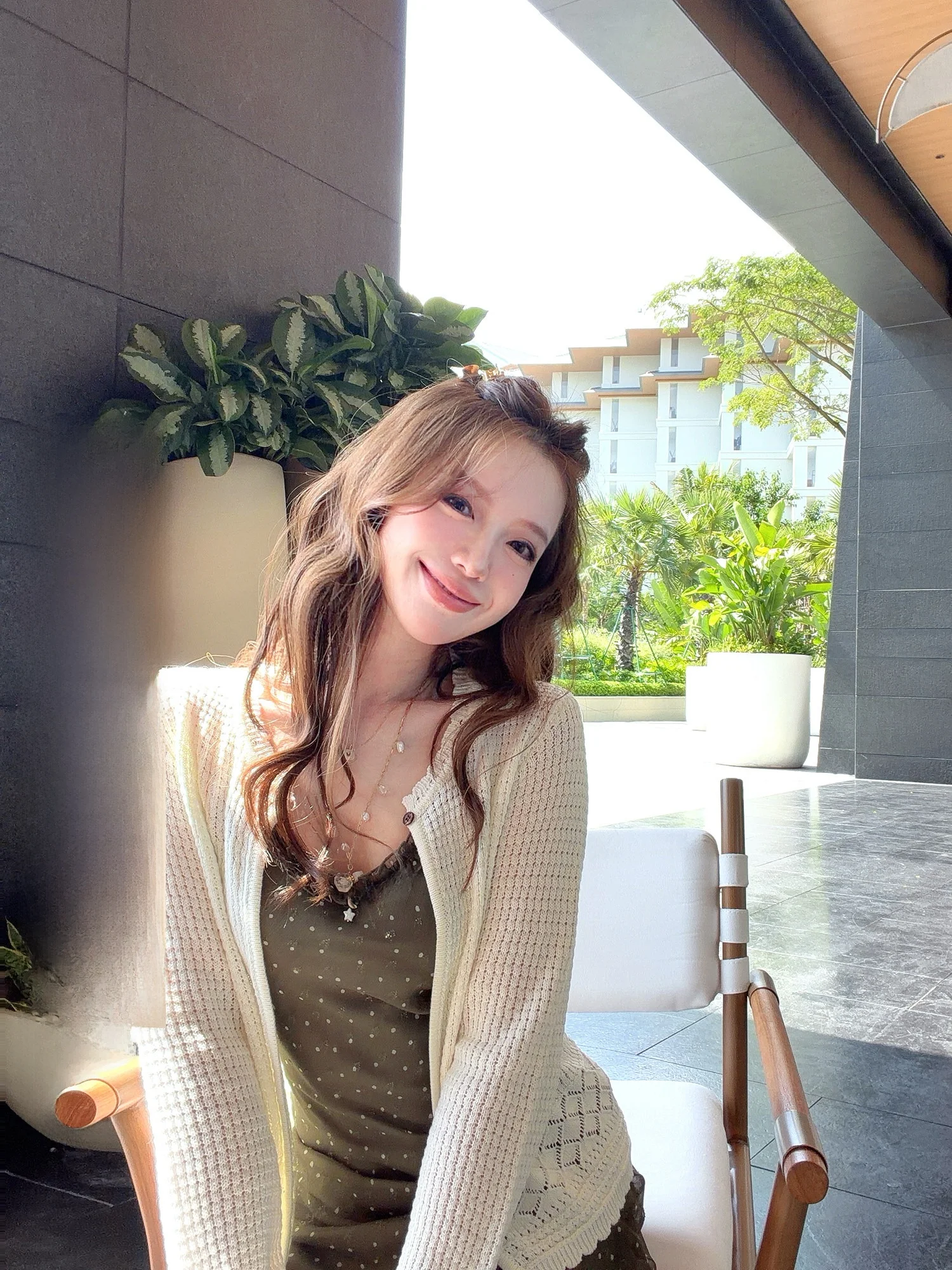 

Handmade Hooked Flower Linen Rayon Women's Vest Knitted Hollow out Cardigan Two-Piece Set Spring Fashion Casual Loose Fit