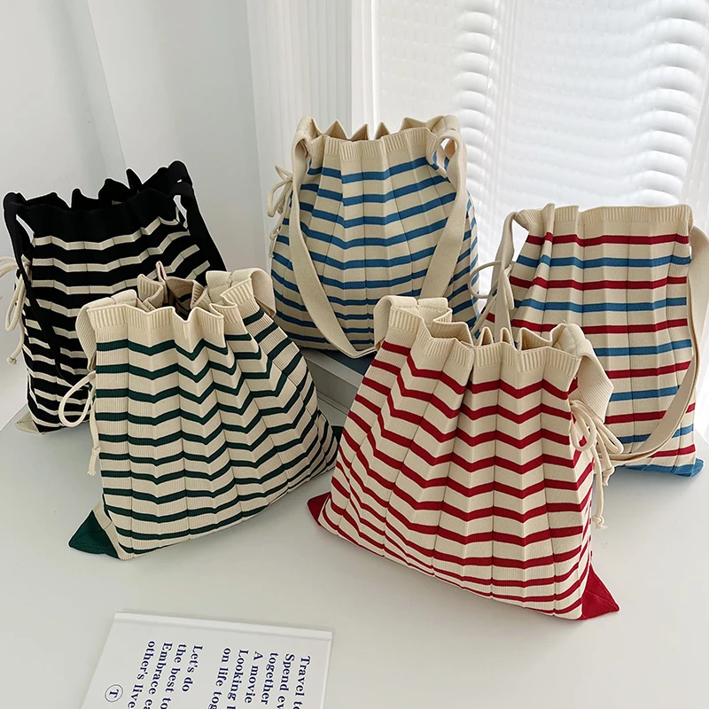 

2023 New Korean Style Foldable Summer Striped Colorful Women's Casual Tote Minimalist Novelty Knit Handbag Drawstring Handwoven