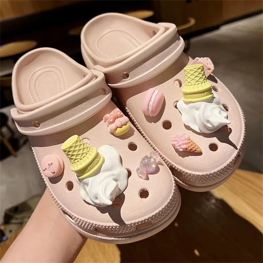 Summer Cute Ice Cream 3D Shoe Accessory Set Charm DIY Detachable Men\'s And Women\'s Wooden Clogs Sandals Buckle