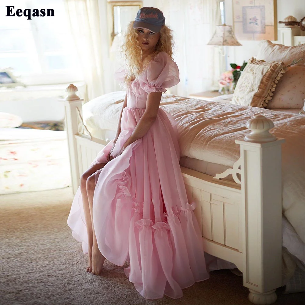 

Eeqasn Pink Organza Long Prom Dresses Short Sleeves Tiered Skirt Floor Length Evening Gowns Formal Women Wedding Party Dress