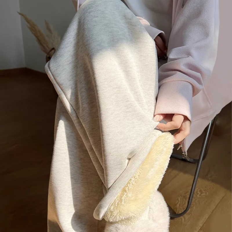Maternity Pants Lamb Wool Sweatpants Autumn and Winter Loose Cotton Pants Fleece Thickened Wide-leg Pants