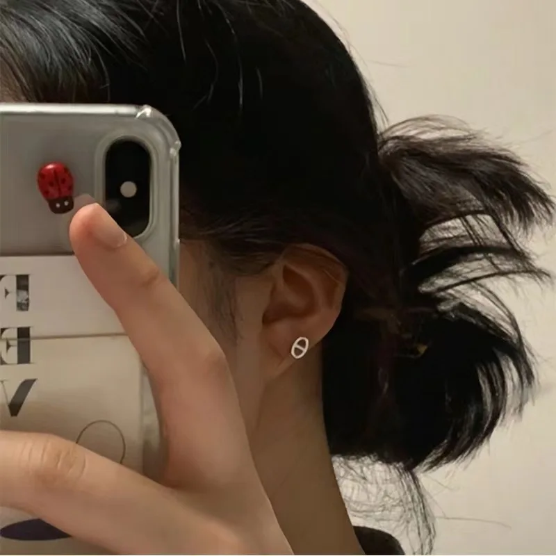 أقراط أنف خنزير كلاسيكية ، أقراط بسيطة رائعة صغيرة ، تصميم فرنسي معقد متخصص ، أزياء شخصية ، إحساس