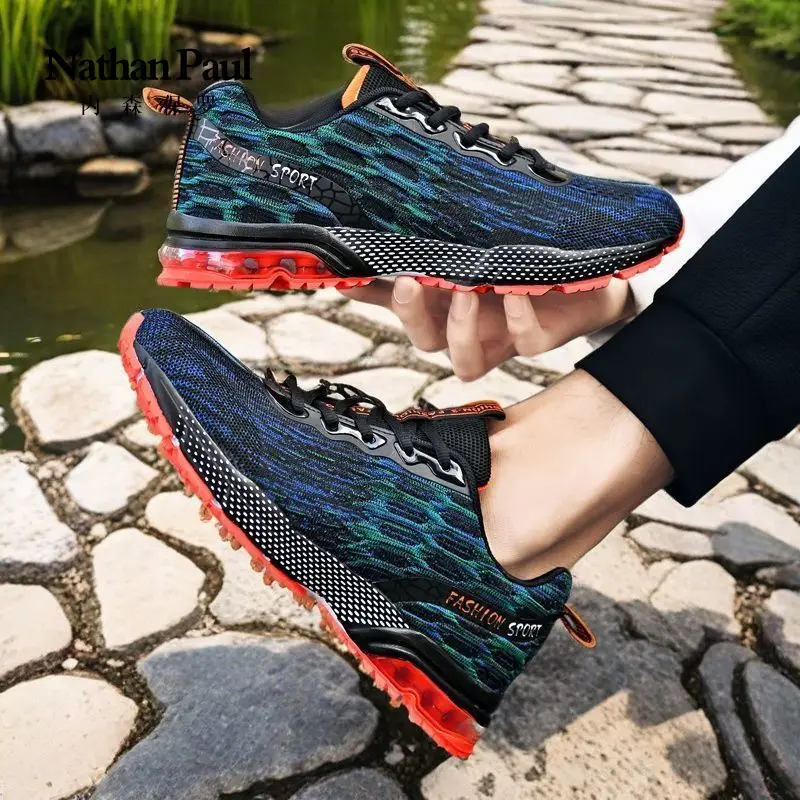 Verão nova malha respirável sapatos masculinos esportes e lazer sapatos esportivos correndo tendência versátil sapatos casuais