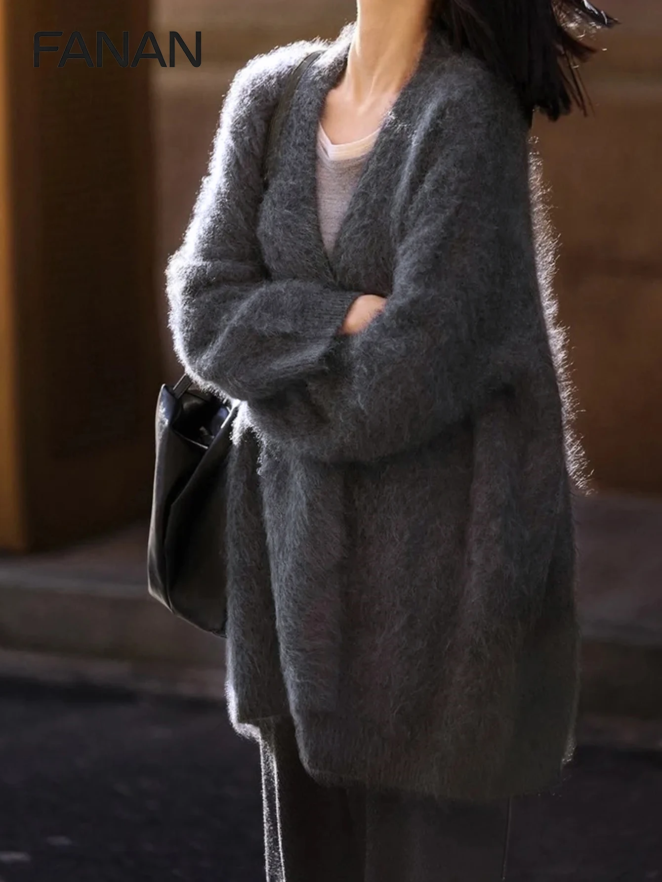 

Новый осенне-зимний вязаный кардиган для женщин в непринужденном стиле, серый кардиган без воротника из искусственного меха норки, повседневная и элегантная осенне-зимняя верхняя одежда, базовый универсальный стиль для городских поездок, стильная и модная