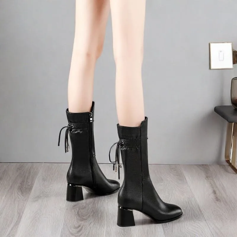 

Thick heel mid-leg women's ankle boots 2024 new soft sole wear resistant strap round head non-slip middle-aged mother shoes