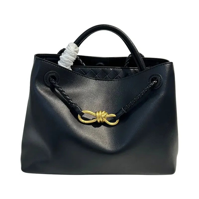 

2026 New Fashion Metal Bow Buckle Hardware Plain Woven Tote Bag Large Capacity Shoulder Portable Oblique Span Women's Bag