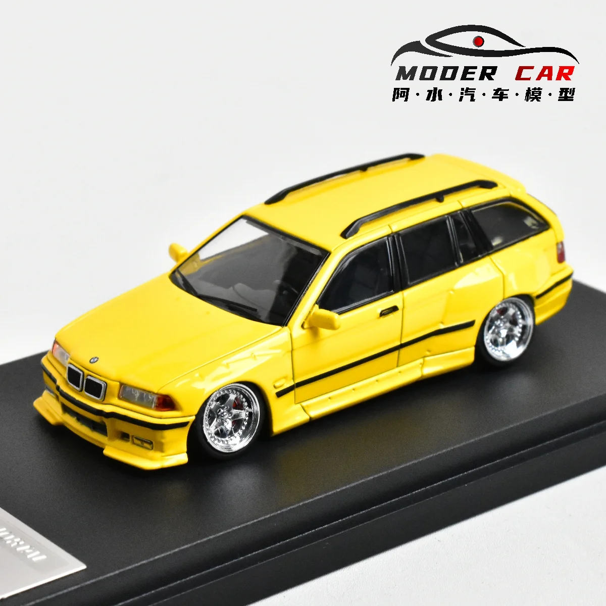 Mortal 1:64 E36 B8 E30 Diecast Model Car