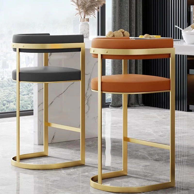 Рисунок 5 - Современный металлический барный стул