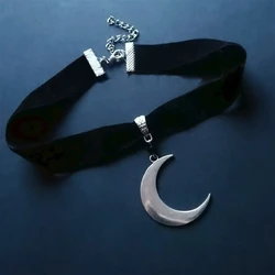 Crescent moon choker velluto nero spesso con gioielli grande ciondolo color argento gotico girocollo girocollo moda regalo