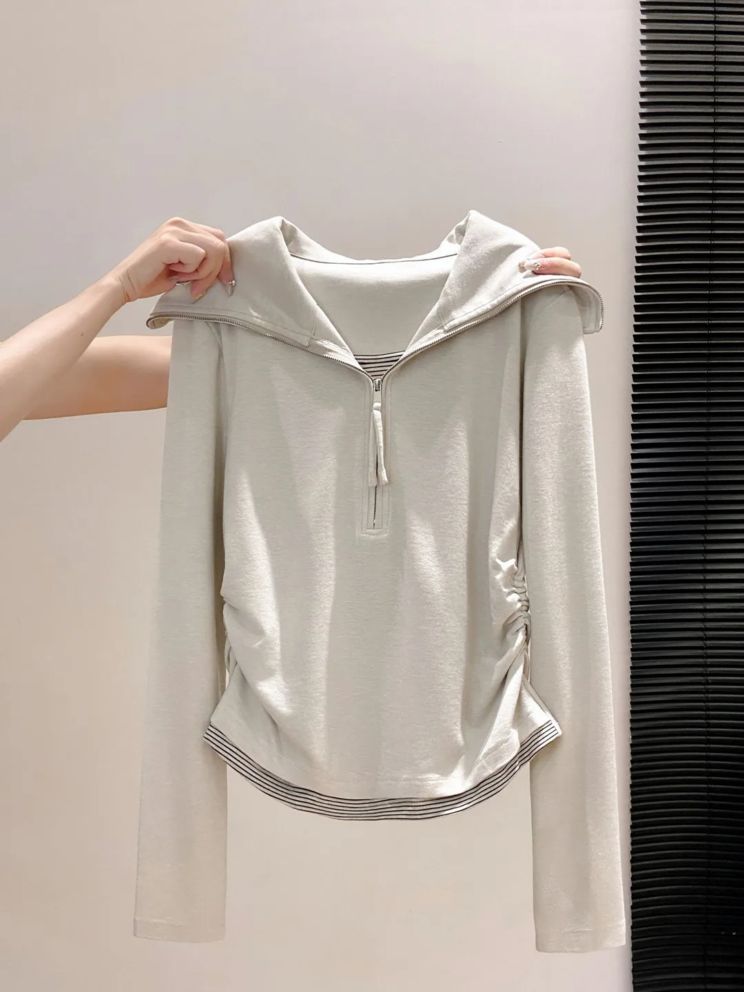 Slim Fit Long Sleeve T-Shirt Women's Autumn New Style Side Pleat Waist Cinching Slimming Base Layer Top Half Zipper Fake Two-...