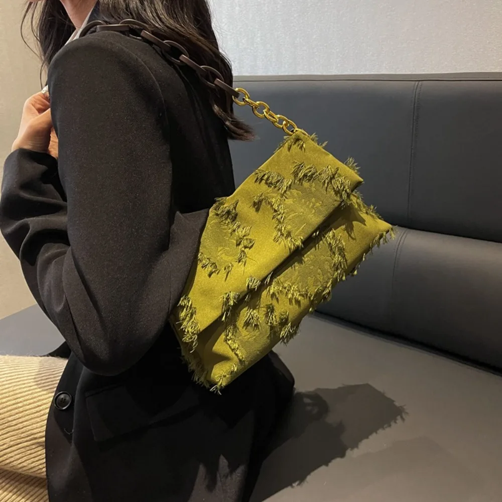 Borsa a tracolla da donna di lusso borsa a catena di tendenza di moda borse a tracolla in tela di alta qualità borsa subascellare da donna firmata