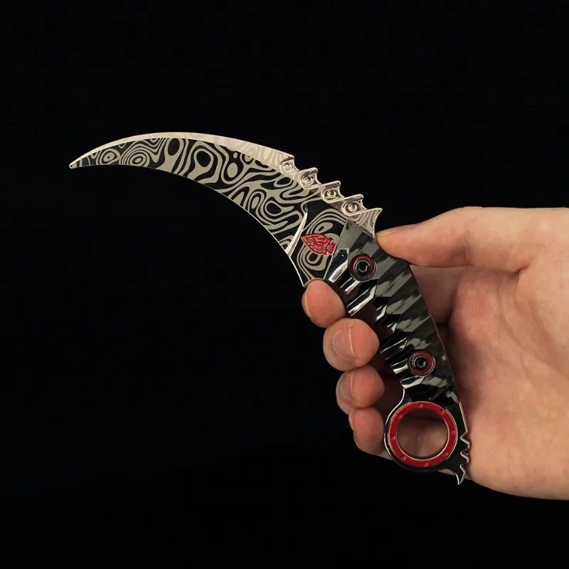 18 سنتيمتر ساحة اندلاع الربع الأخير مخلب سكين نموذج معدني مع الحافظة لعبة لانهائي Karambit السكاكين العسكرية السلامة الدعامة لعبة الأولاد