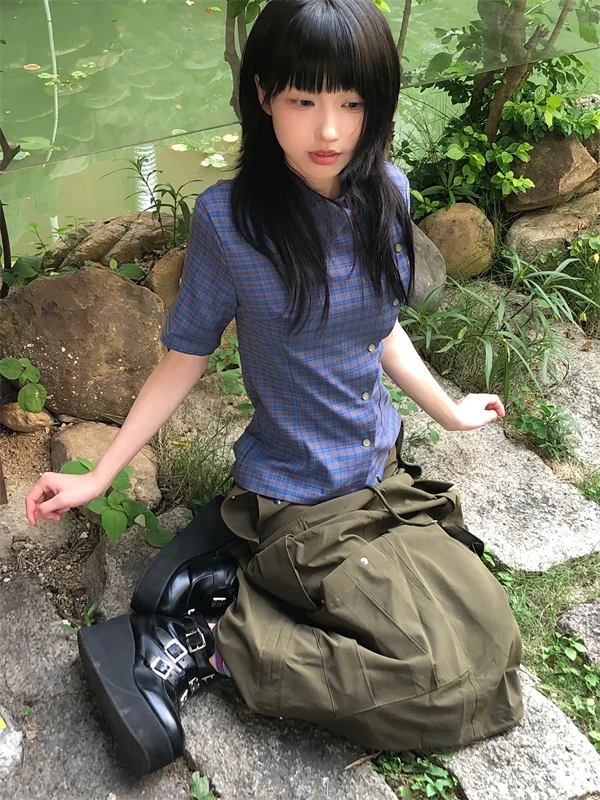 

Slim Fit Plaid irt ort Sve Women's Sle American College Faion Design Sensation Small Size Distinctive Top irt