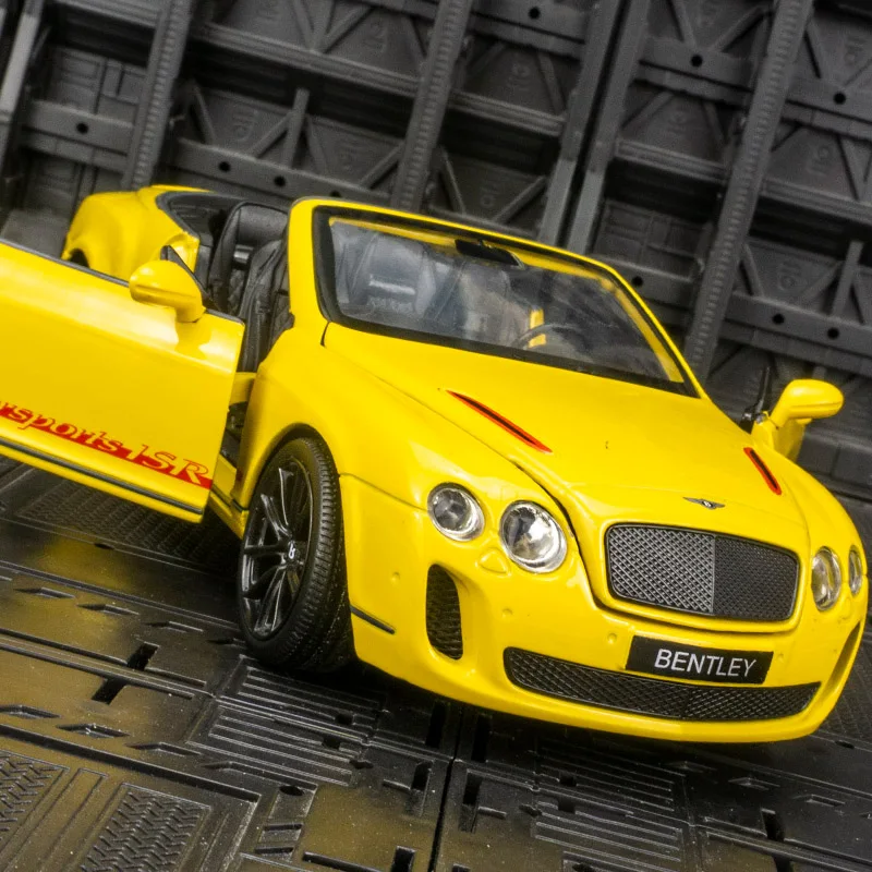 1:24 Bentley Continental ISR Diecast Toys Car Model Alloy Vehices 4 Doors Opened Sound Light Model Toy Gifts for Boys Collection