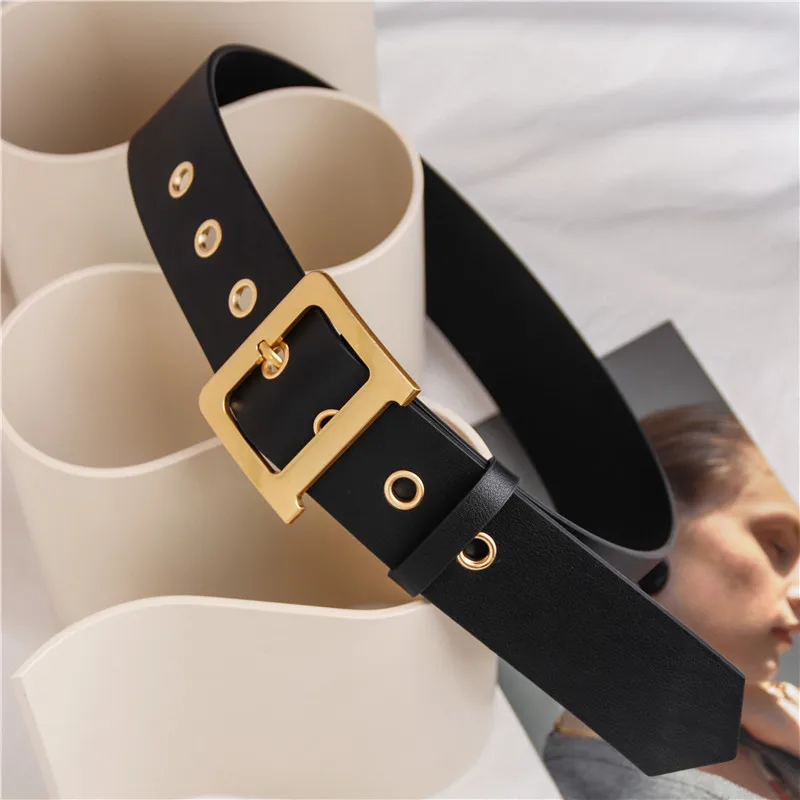 

Winter Fashion Versatile Waist Seal with Sweater Decorative Cashmere Suit Shirt Black Leather Belt Ladies