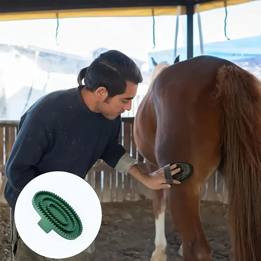 1Pcs Shedding Horse Grooming Brush Handheld Massage Horse Hair Scraper Hair Detangling Rubber Cleaning Tool for Daily Grooming