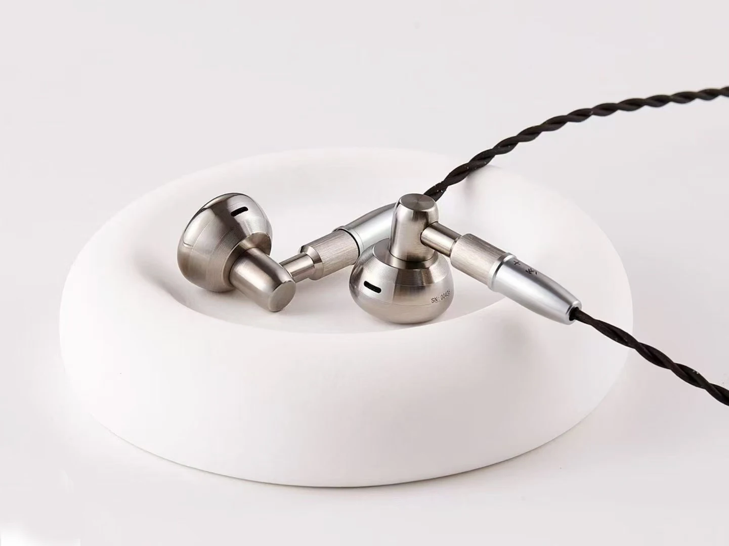 

Ksearphone Temeprament DM7Ti DM7 двойной магнит плоский HiFi музыкальный монитор аудиофильи наушники