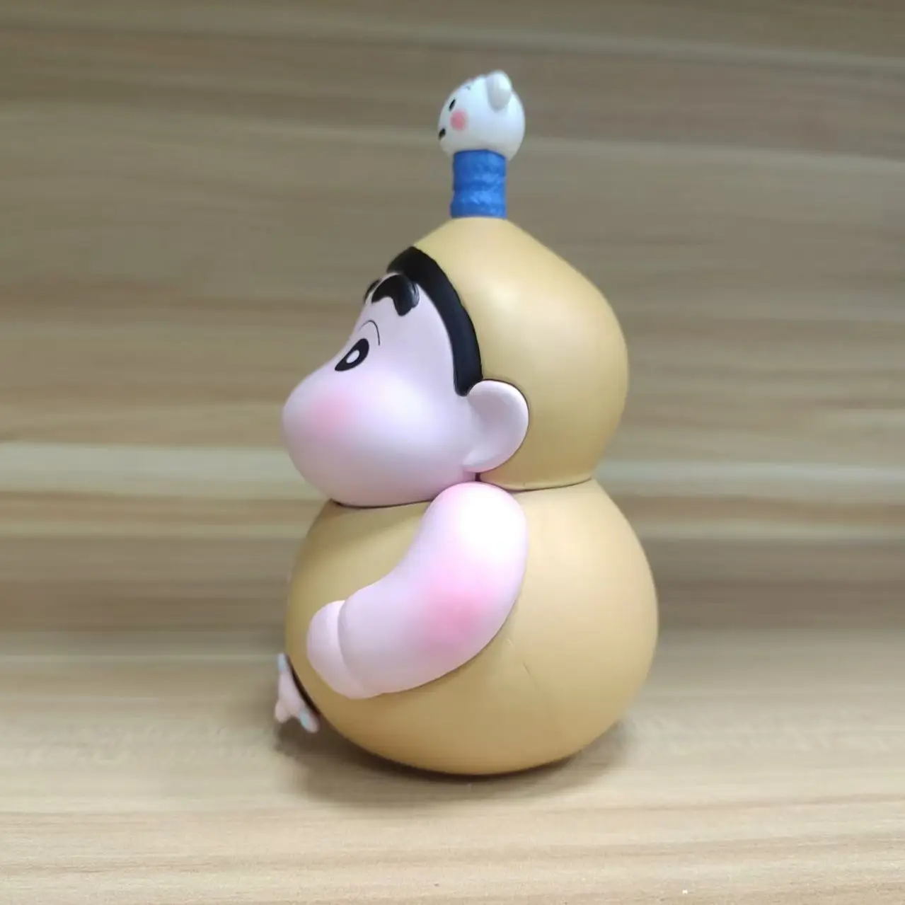 12 cm Anime zucca Crayon Shin-chan Q versione Action Figure PVC Modello Giocattoli bambola Decorazione da scrivania ornamento per auto Regali da collezione