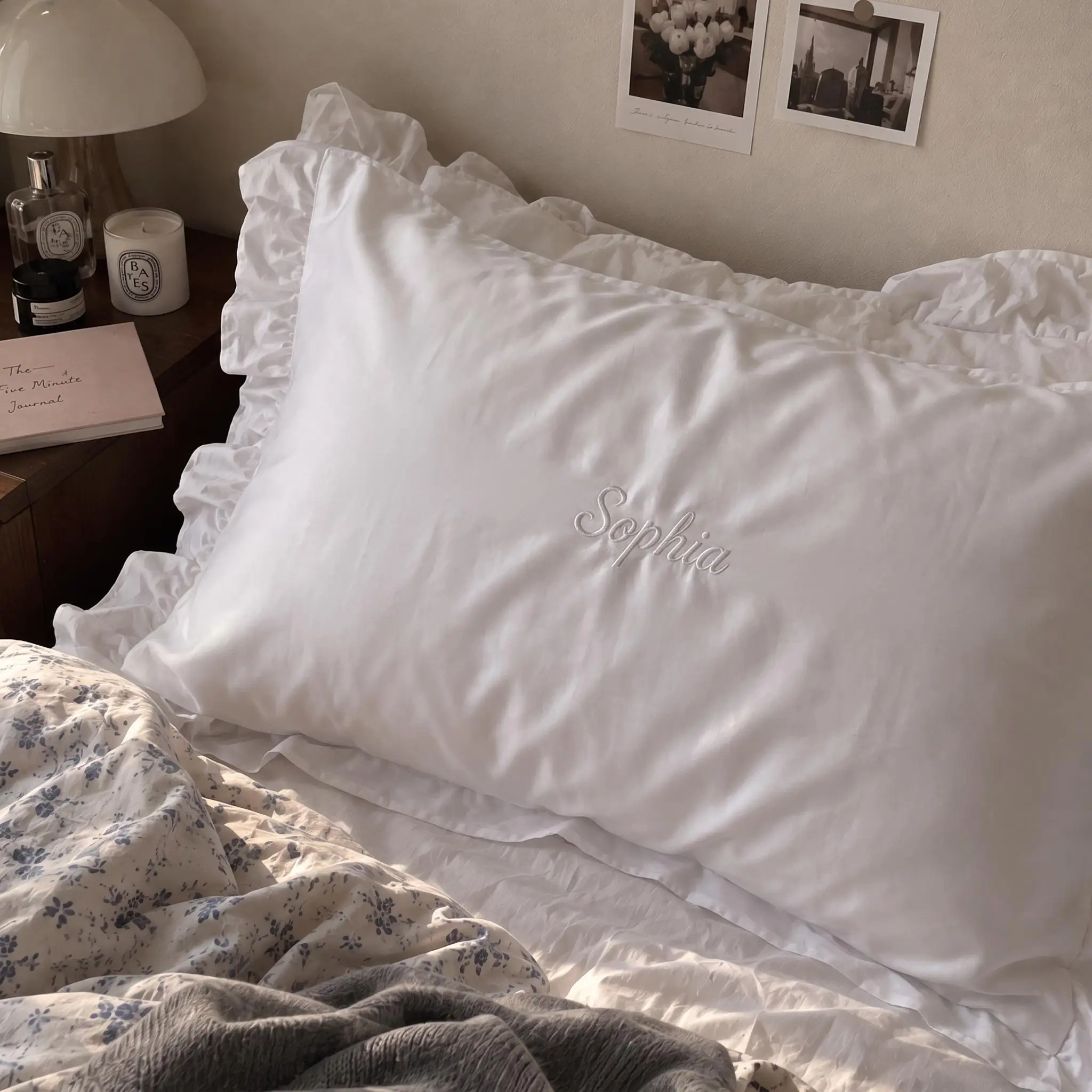 2 Pieces of Embroidered Personalized Wedding Pillowcases, Custom Embroidered Pillowcases, Gifts for the Bride and Groom, Couple Pillowcases, Ruffled Cotton Pillowcases, from Miss to Mrs
