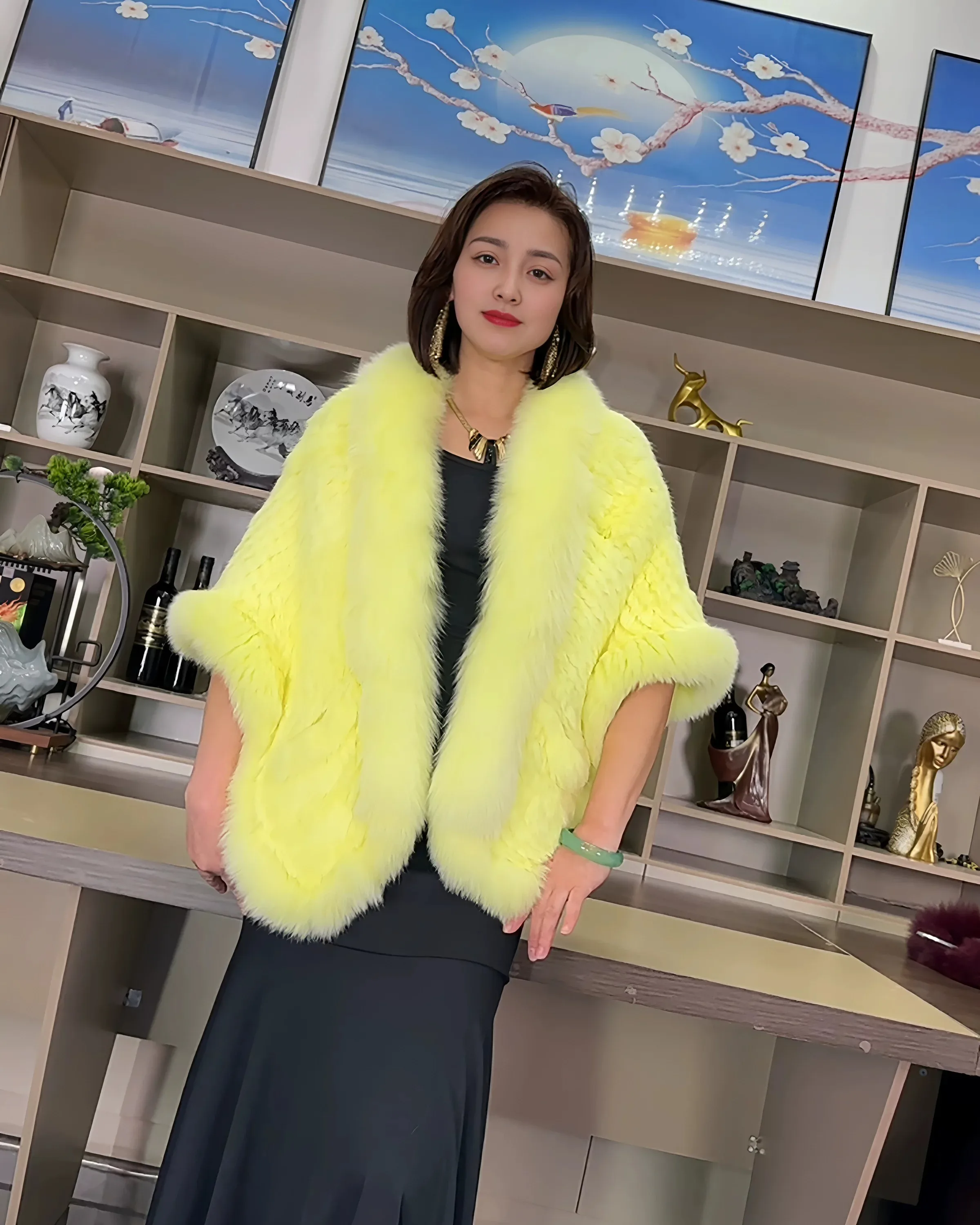 Hot Sales Iuxury Fox Fur Collar Rabbit Fur Woven Cloak Women Fashion Autumn Winter Shawl High Quality Real Fur Coat