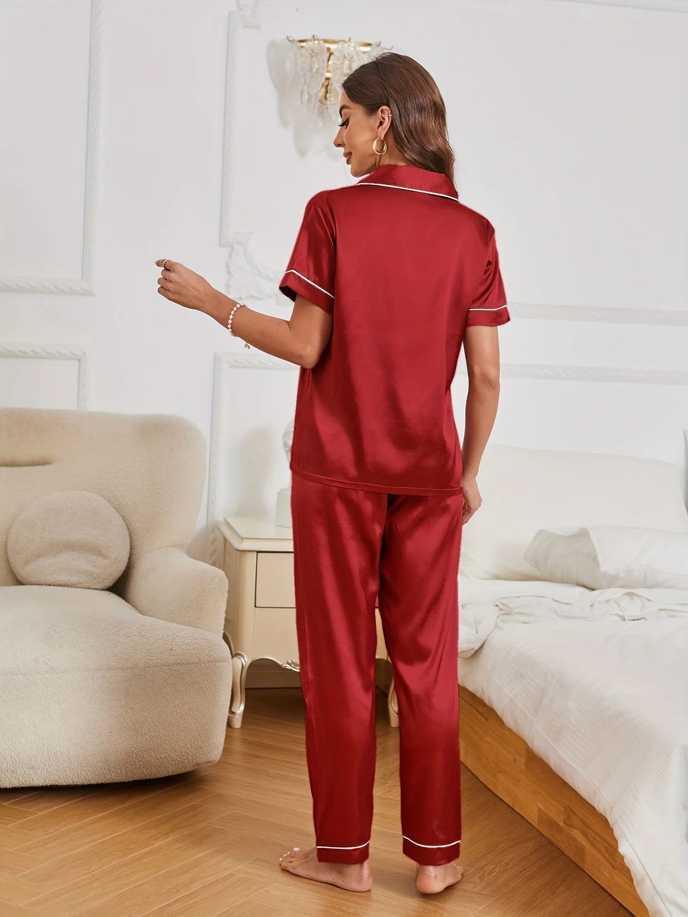 Pyjama-Set aus Satin mit Herz-Stickerei, lässig, kurzärmelig, Knopfleiste, Reverskragen, Oberteil und Hose, Damen-Nachtwäsche – Detail 14