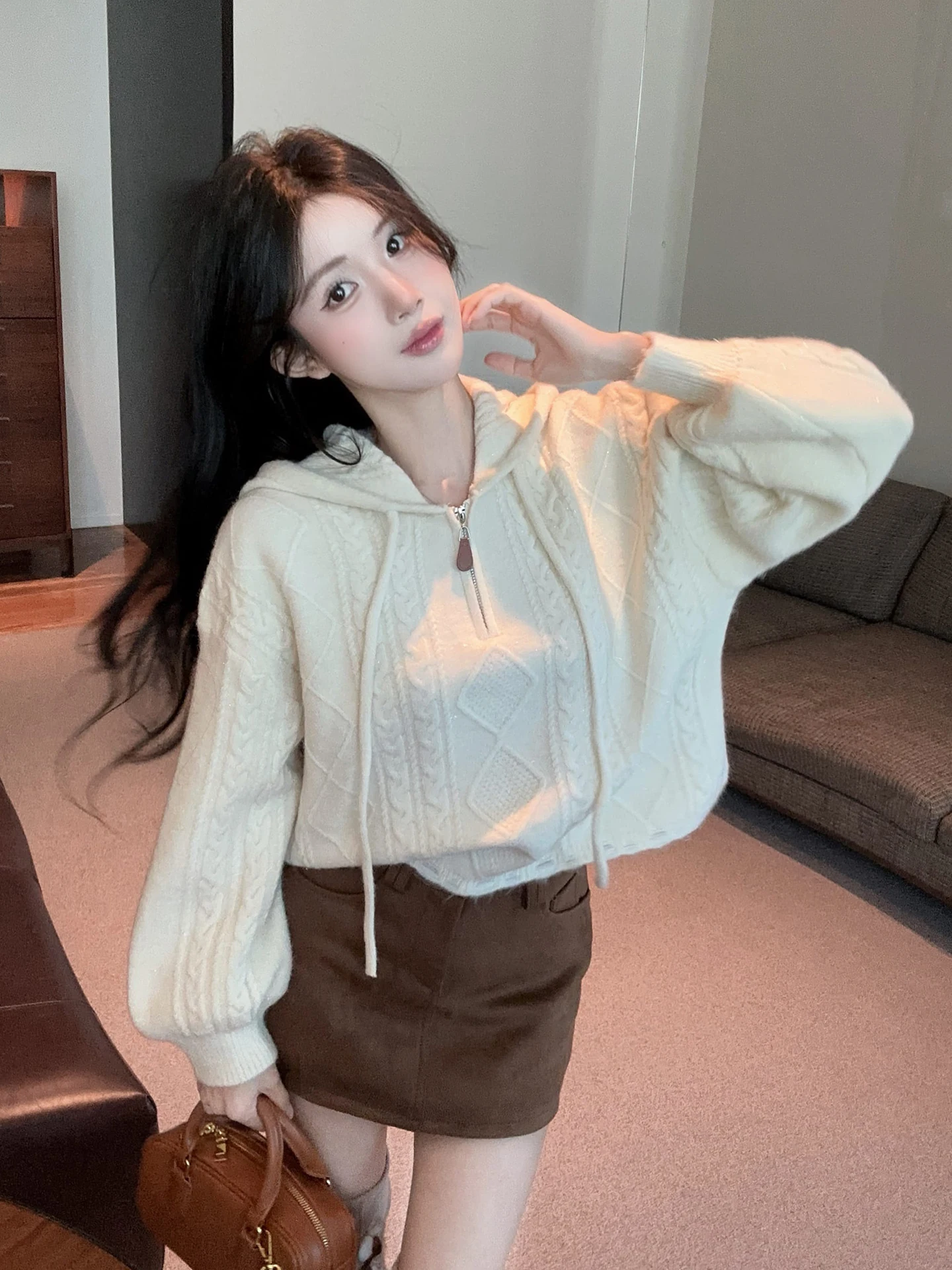 

Ladies Thiened ort Knitted Hat Sweatirt Autumn Winter Faion Loose Sle Lantern Sve Soft Material Pure Color Top