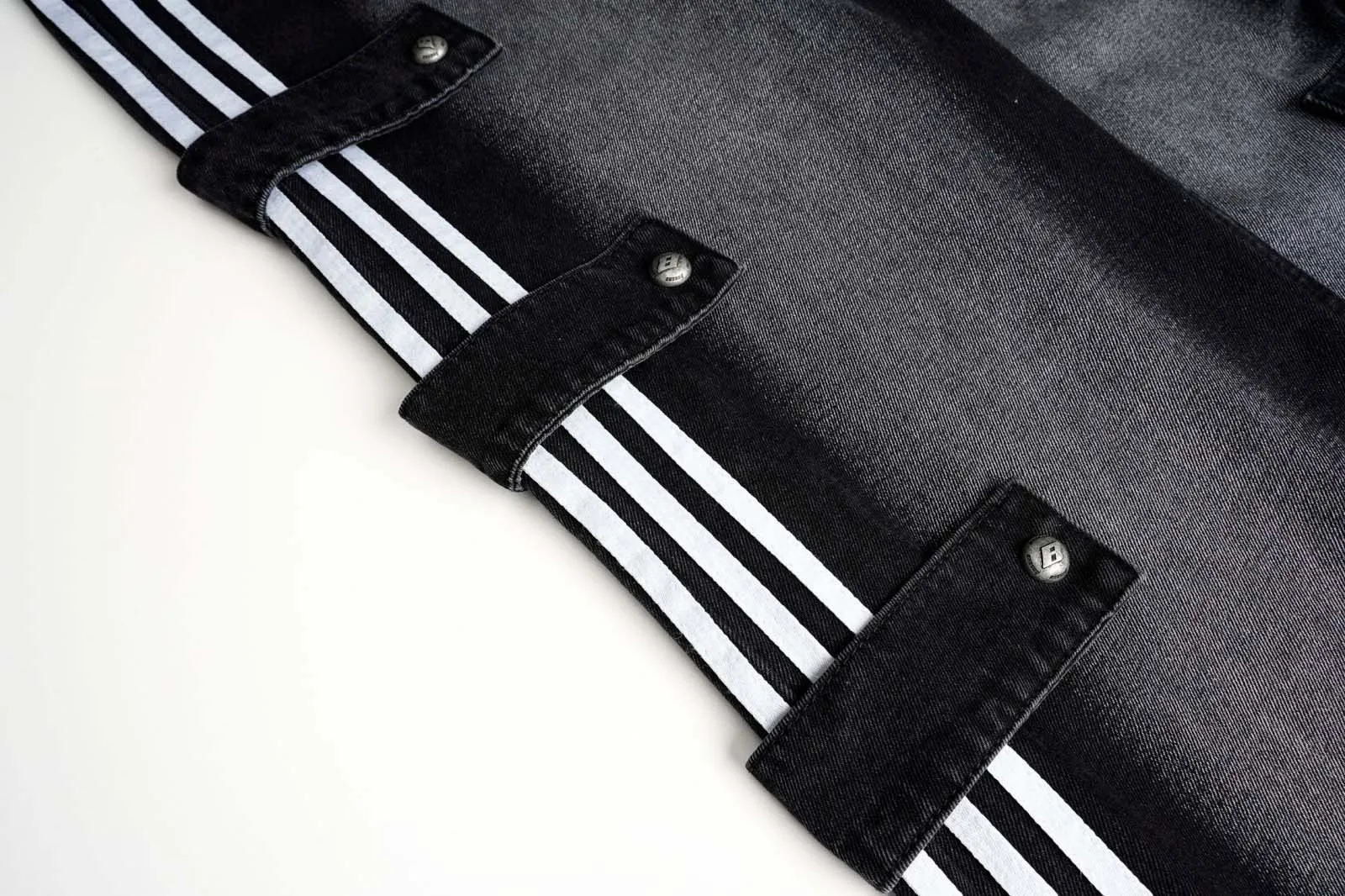 Herren High Street Hip Hop Jeans Hose Loose Fit Vibe Style Denim Hose für Männer Gestreifte Dekoration Baggy Y2K Jeans gewaschen