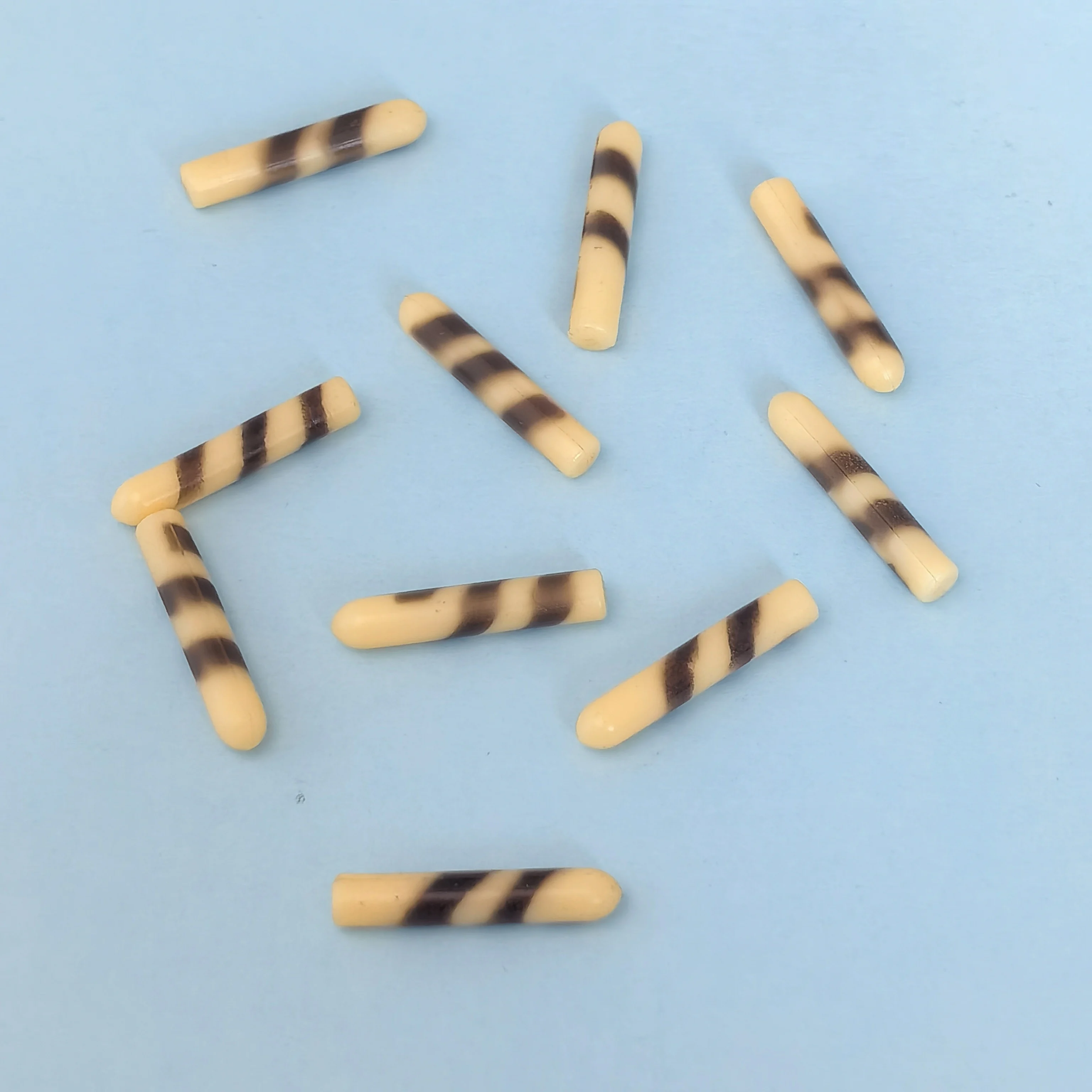 Barra de Chocolate Artificial, simulación de PVC, rollo de Chocolate, modelo de comida, postre, escena de cocina, muñeca, decoración del hogar