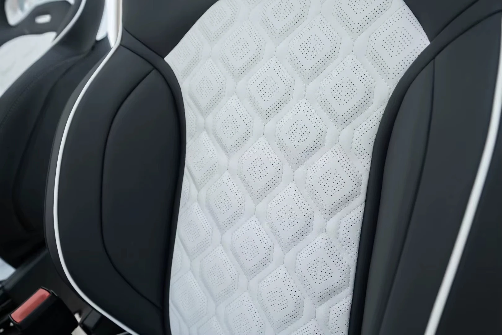 Car Seat For Mercedes Benz AMG Track Seats A45 CLA45 GLA45 SLK AMG GT C63 E63 A45 W176 W156 W117 AMG Seats Upgrades