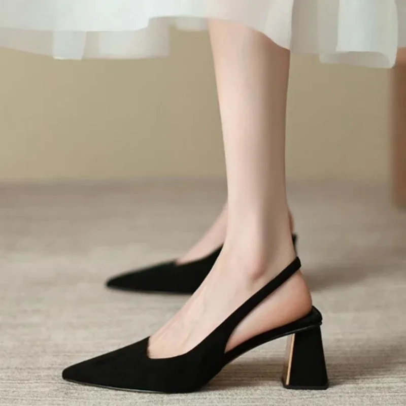 

Black Sandals Women Summer New Fashion Women's Pointed Square Heel Sandals Pumps Women Shoes Office Dress Shoes Sexy High Shoes