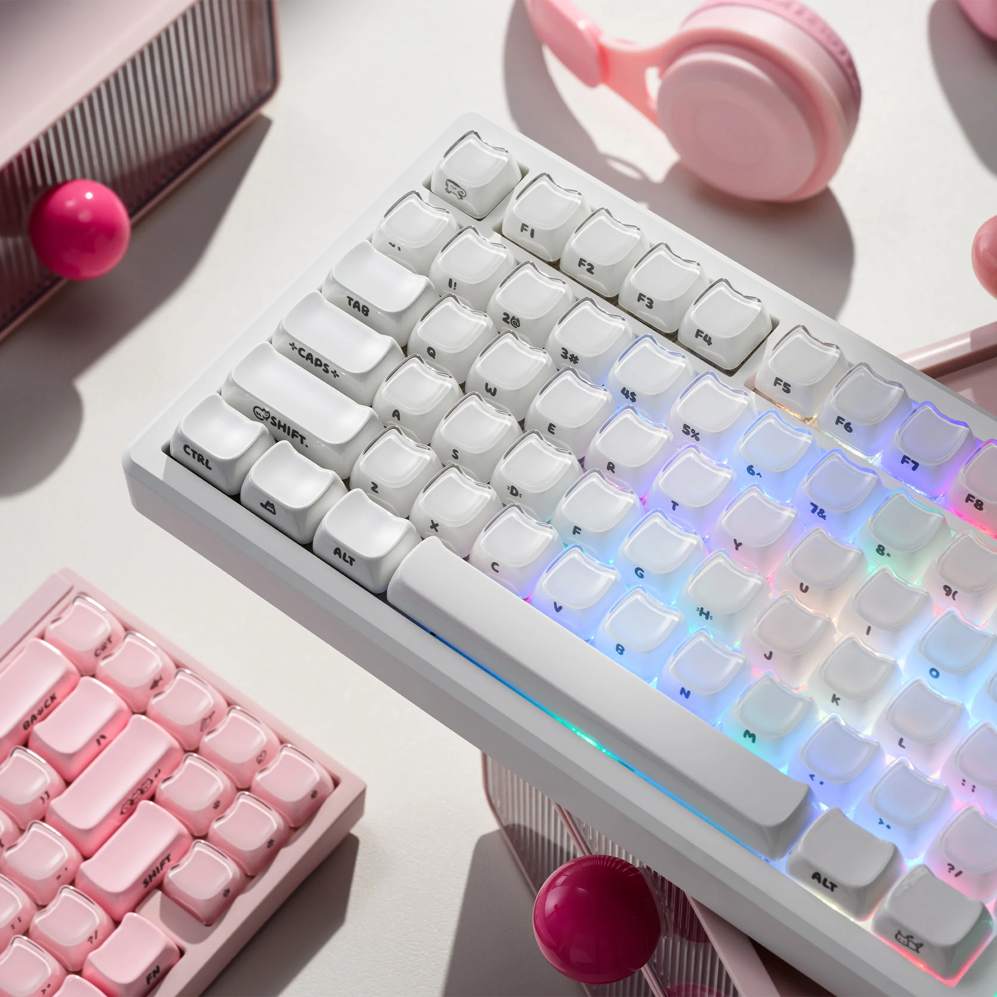 XVX Jelly Side Keycaps Cute Korean Crystal Pink Keycap MAO Profile for Cherry MX 61 68 104 Mechanical Keyboard Kitty Cat 119 Key view 3