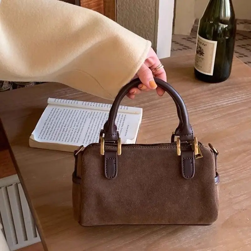 

Autumn and Winter Retro Suede Women's Boston Handbag 2025 New Multifunctional Textured Commuter Portable Korean Wind Shoulder Ba