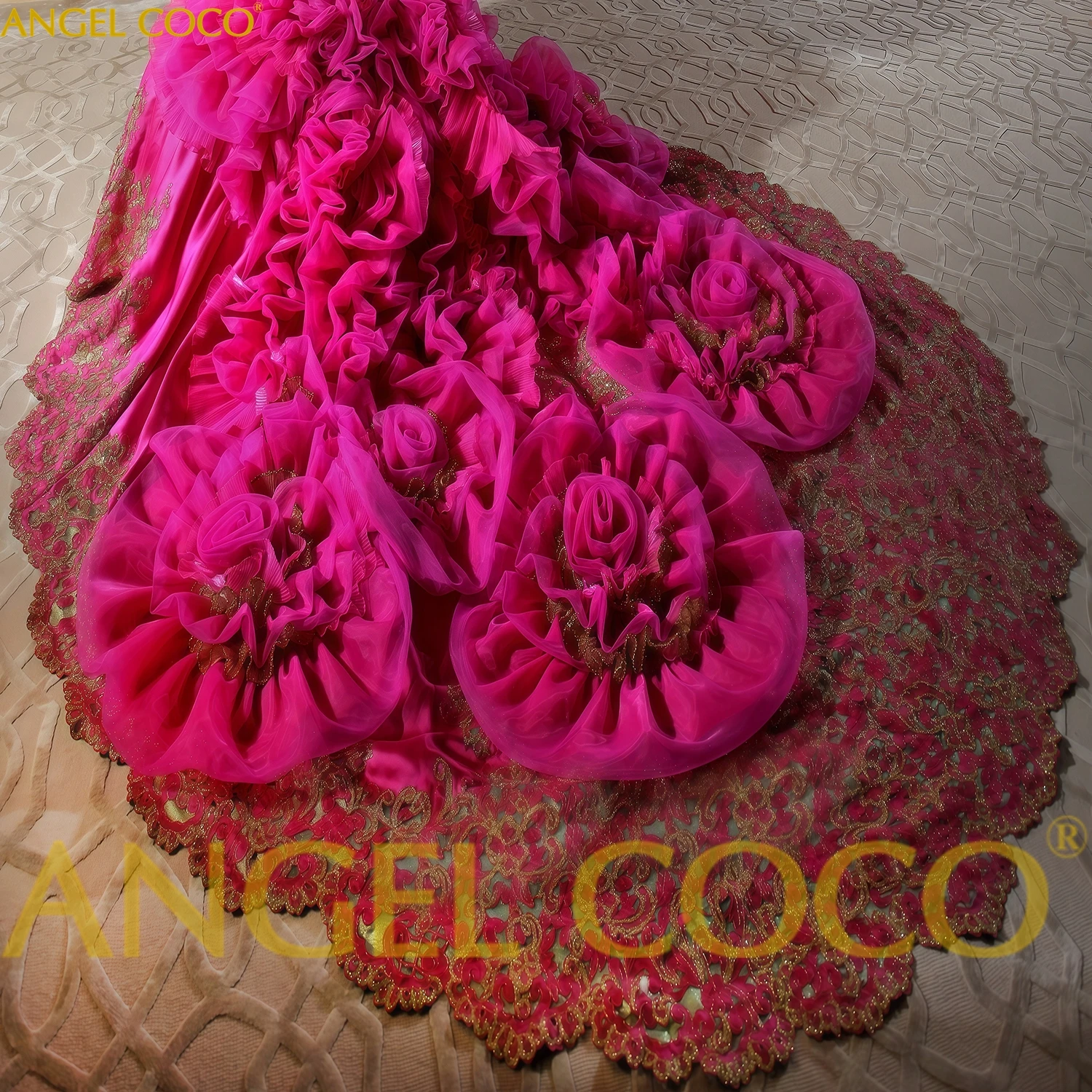 فستان زفاف فاخر المحكمة الملكية مذهلة ثلاثية الأبعاد الزهور التطريز كاتدرائية زي العرائس الكشكشة خمر الملكة فيستدو دي نوفيا