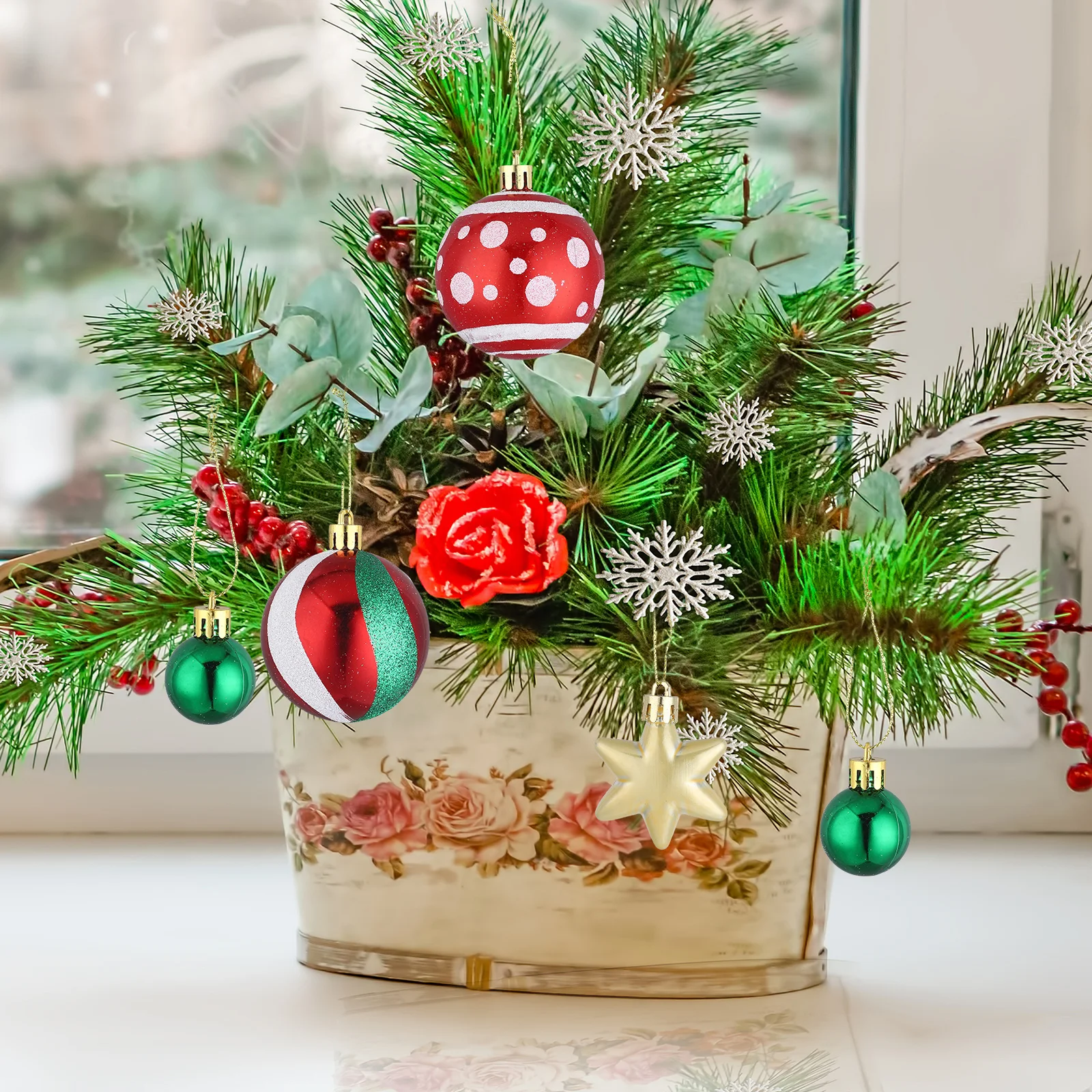 

42Pcs Hanging Xmas Tree Ornaments Festive Christmas Ball Decorations for Holiday Home Decor Office Party Decoration Supplies