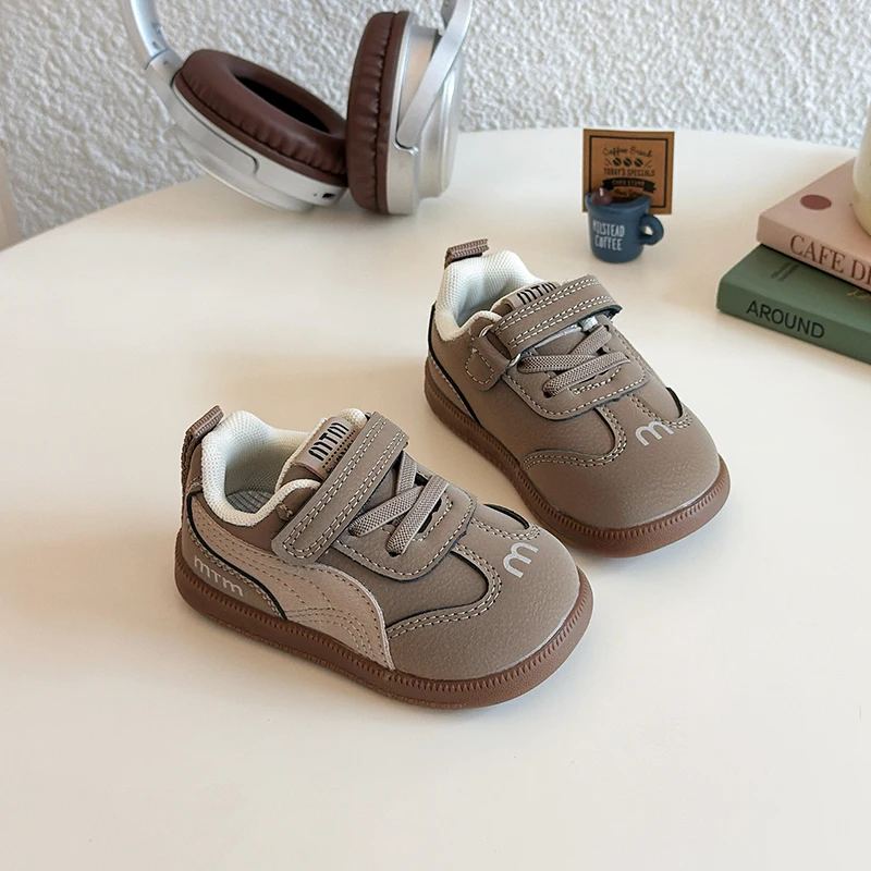 جديد طفل الفتيات الفتيان العصرية Colorblock تصميم وسادة مريحة للأطفال Tretorn أحذية فاخرة للأطفال خفيفة الوزن عارضة الأحذية