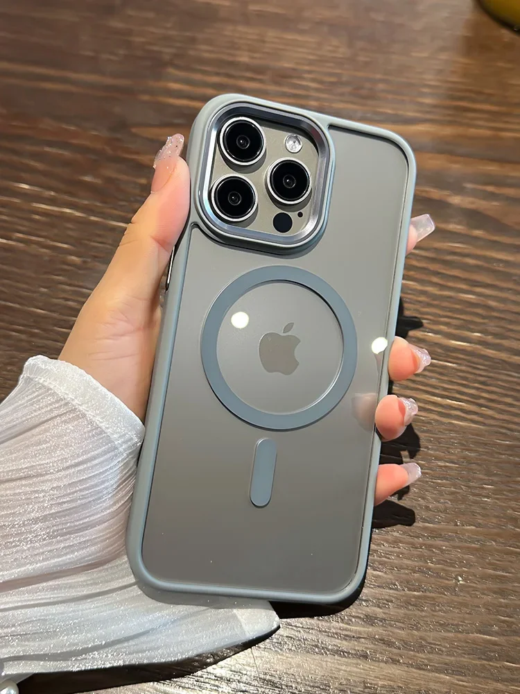 Luxury Clear  Armor For Magsafe Wireless Charging Case for iPhone 15 14 Plus 13 12 11 Pro Max Shockproof Bumper Cover Magnetic