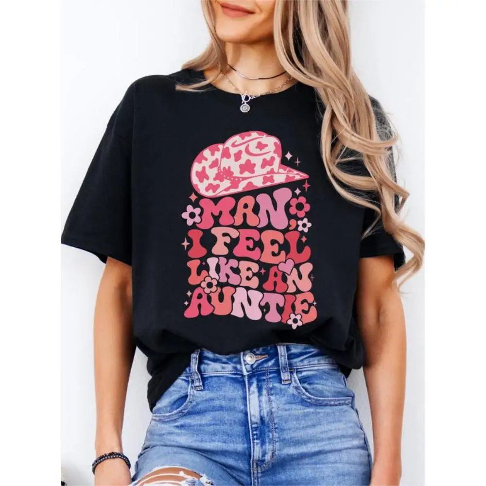 

Women's Funny Auntie T-Shirt | "I Feel Like An Auntie" Retro Cow Print Hat Graphic Tee | Humorous Sister Gift Casual Top