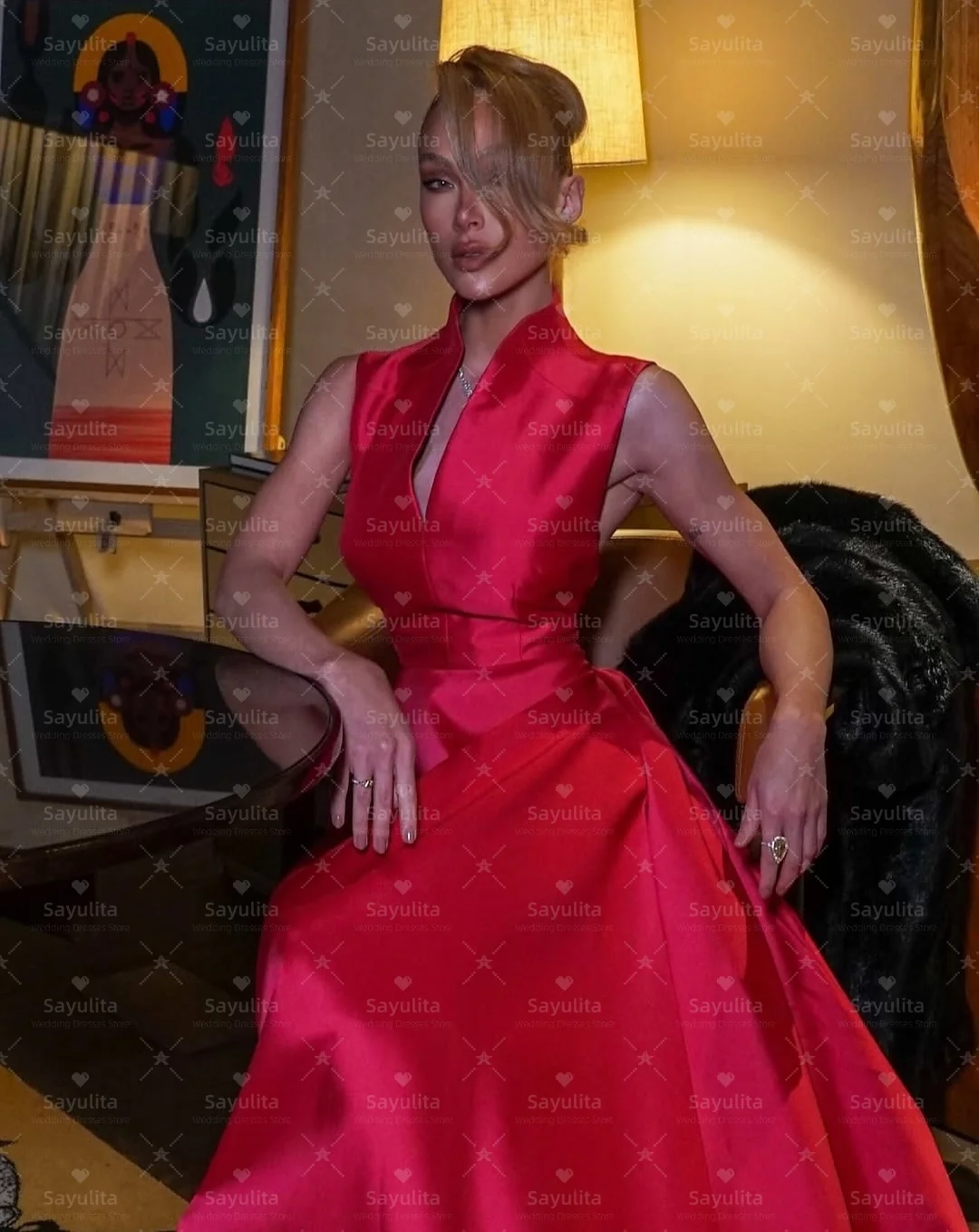 Sayulita فساتين السهرة الخامس الرقبة بلا أكمام فستان حفلة المشاهير مثير الظهر طويل الساتان فساتين السهرة حسب الطلب