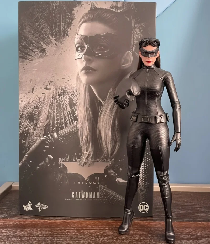 In Stock Hottoys Ht Mms627 1/6 Scale Female Batman Trilogy Reboot Catwoman The Dark Knight  Anne Hathaway 12