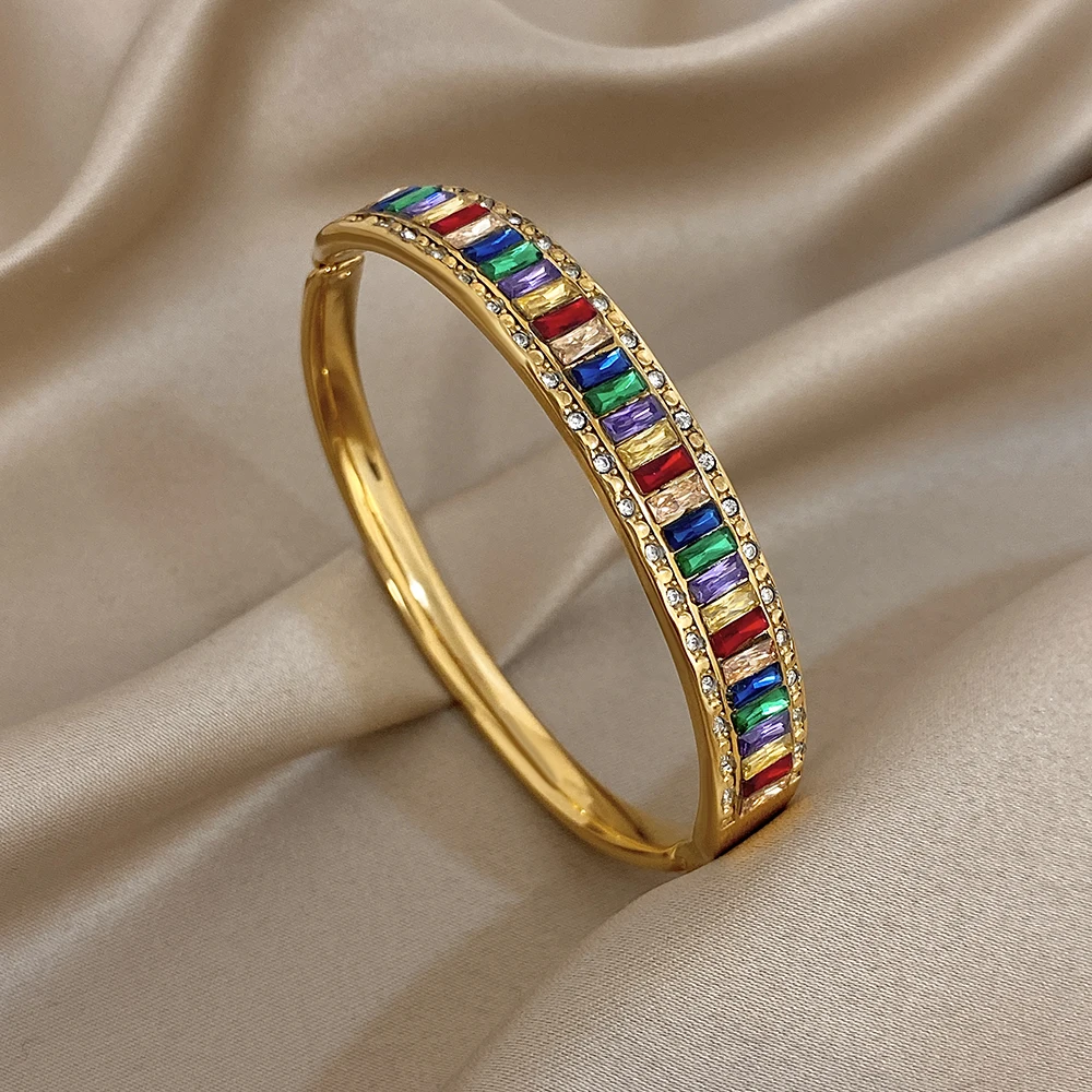 

DODOHAO Vintage Colorful Rhinestone Stainless Steel Bracelet Women Vacation Style Round Gold Color Cuff Spring Bangle Waterproof