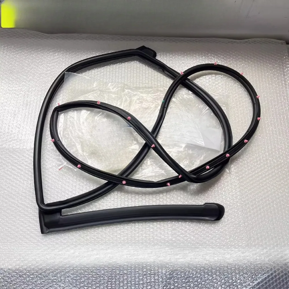 

Уплотнители дверей (передние и задние) для Buick VELITE 6, резиновые, шумопоглощающие, абсолютно новые, оригинальные