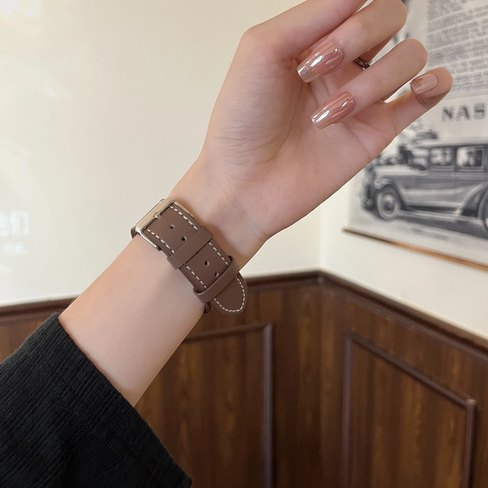 Retro strap for Apple Watch band series Ultra 10/9/8/7/6/5/4/3/2/1 SE leather strap 38mm 40mm 41mm 42mm 44mm 45mm