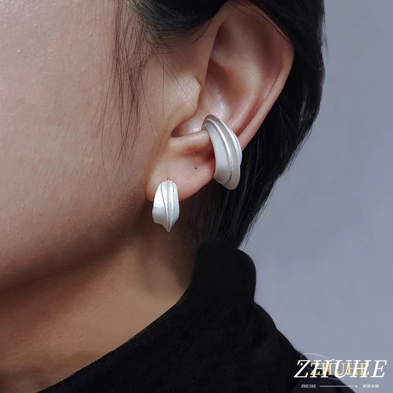 ZHUHE The Star Track Ear Clips In A Retro Style Are Perfect For Women And Men As Jewelry Accessories And Party Gifts