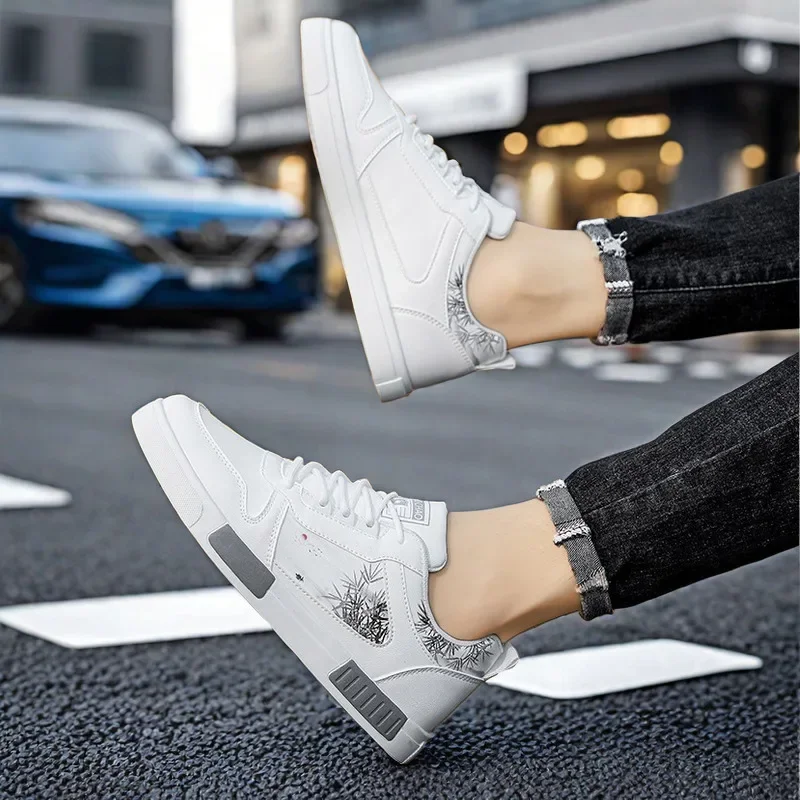 Luxury Designer Sports Shoes For Men Tennis Skateboard Famous Brand Woman Shoes Adult Shose Bot Urban Sneakers Man Tops Tennis