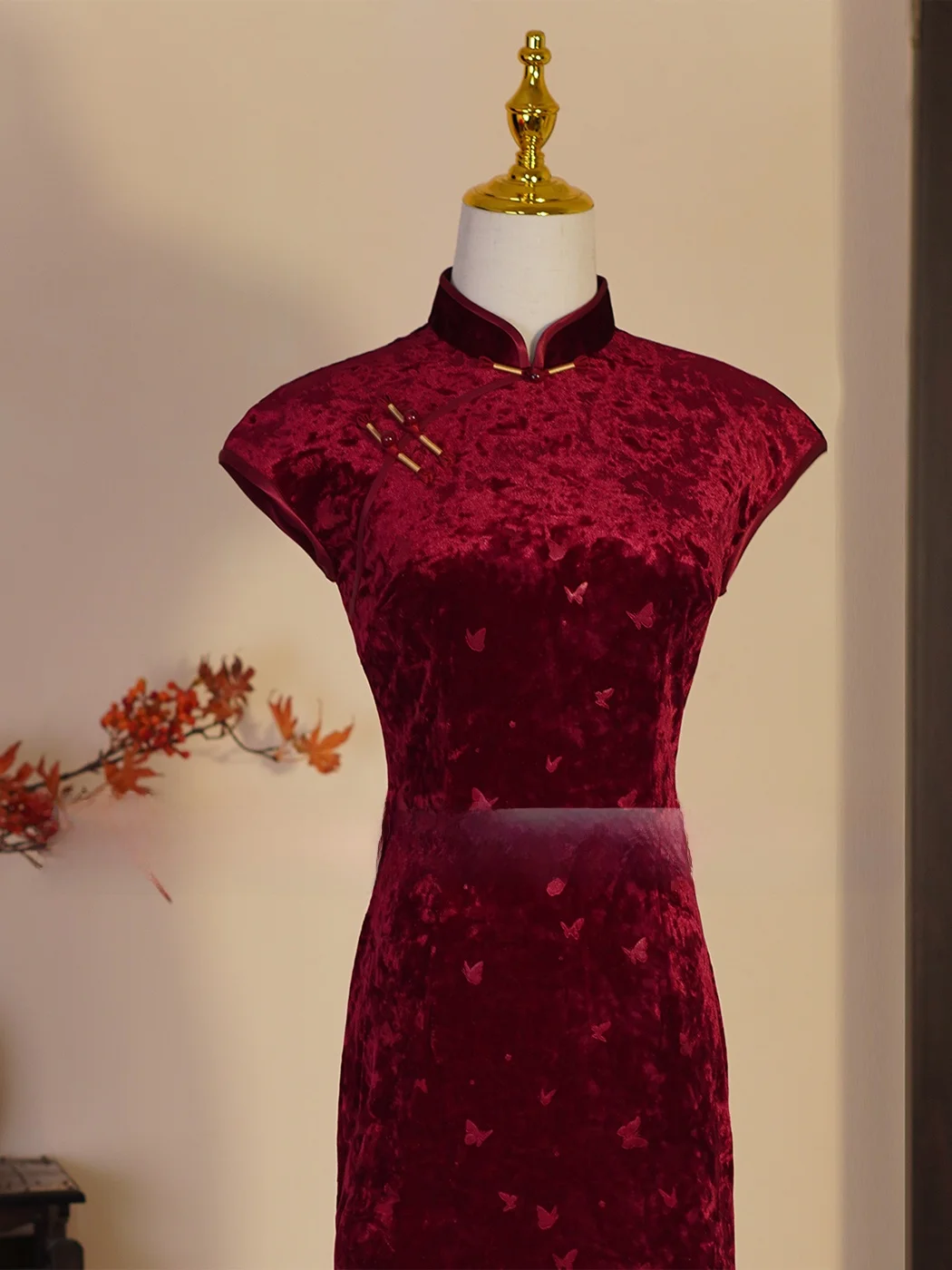 

Красное элегантное свадебное платье для молодой невесты, подходящее для весенней церемонии, для матери невесты