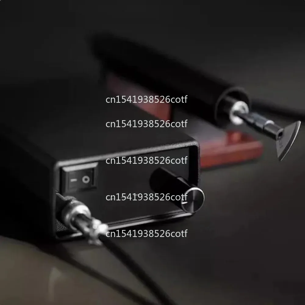 

Электрический станок для биговки кожи G&C с цифровым контролем температуры и 7 насадками для складывания краев кожи