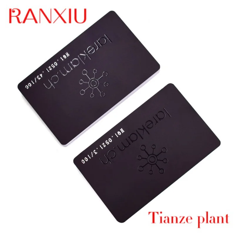 Custom Programmable Full Black Matte NFC Business Card for Sharing media sharing With UV LOGO And QR code