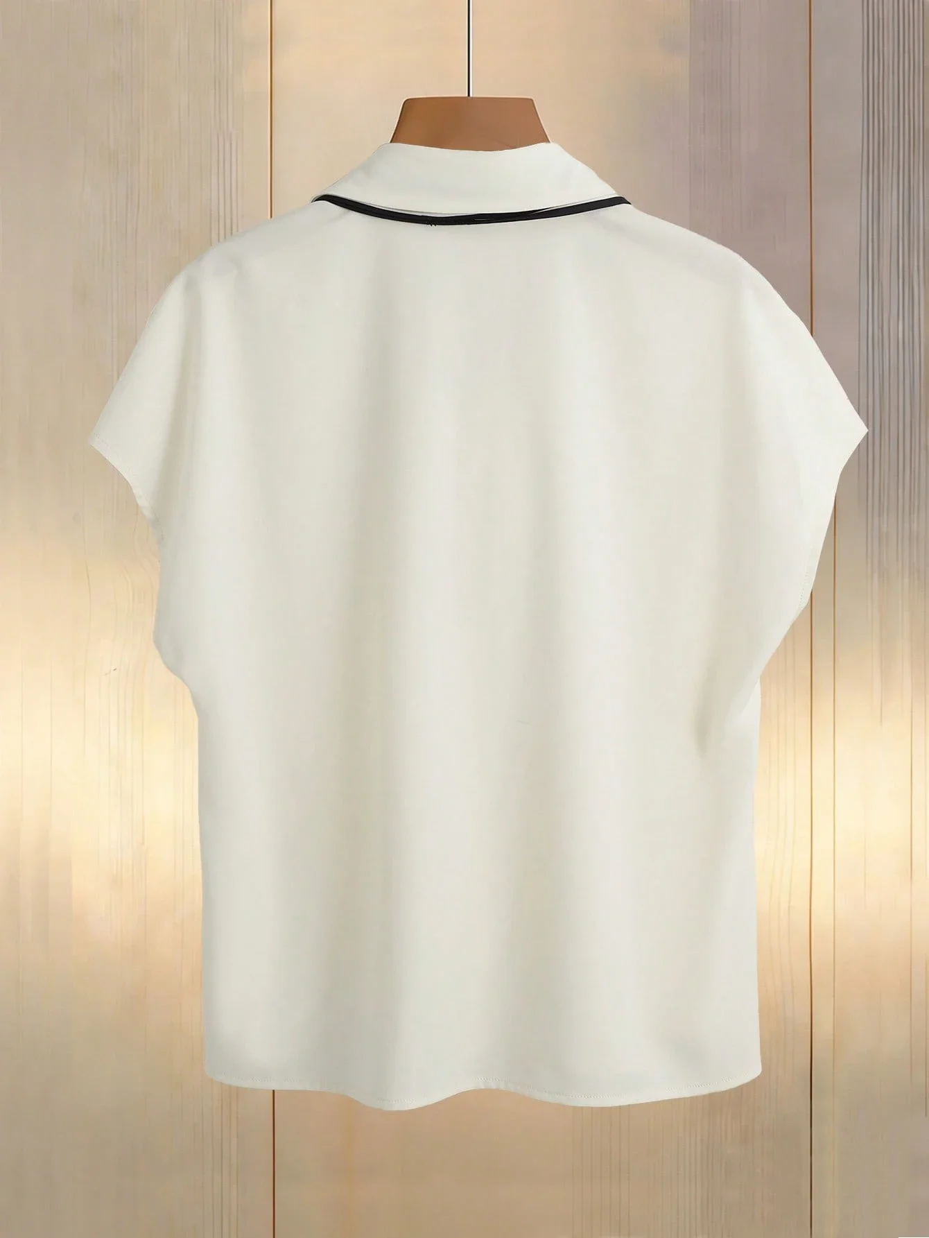 

Casual Loose Fit Chiffon Blouse With Geometric Print Tie Detail Short Sleeve