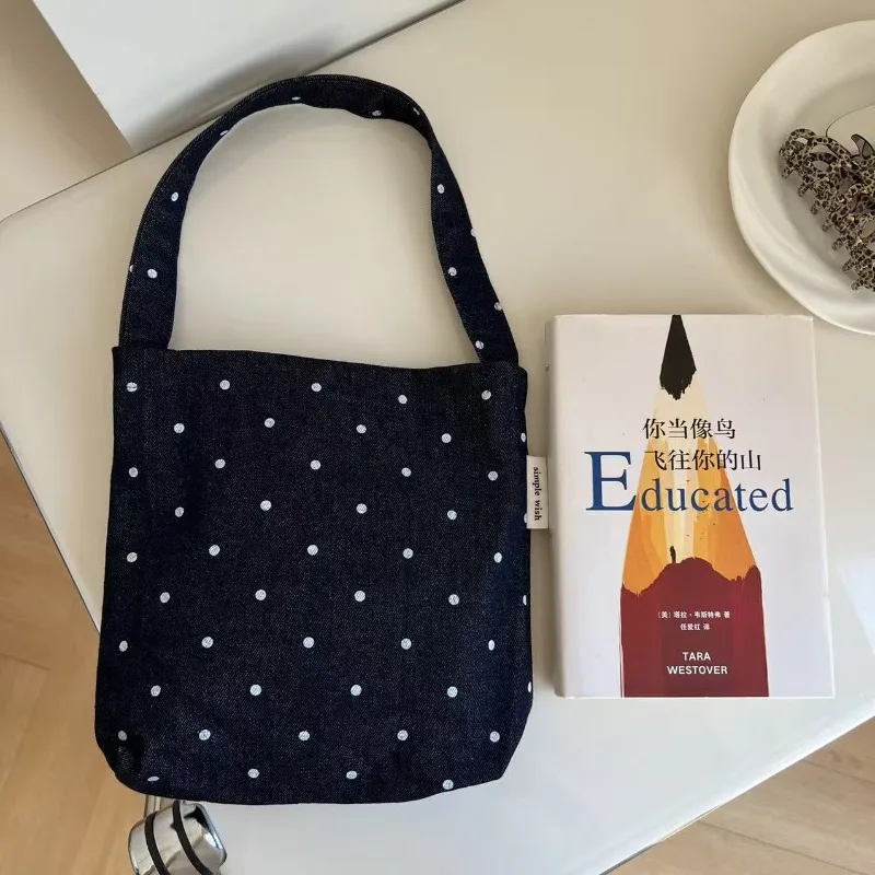 حقيبة تحت الإبط من قماش الدنيم ذات شريط ريترو ونقاط البولكا - محفظة كتف صغيرة من القماش البوهيمي للنساء